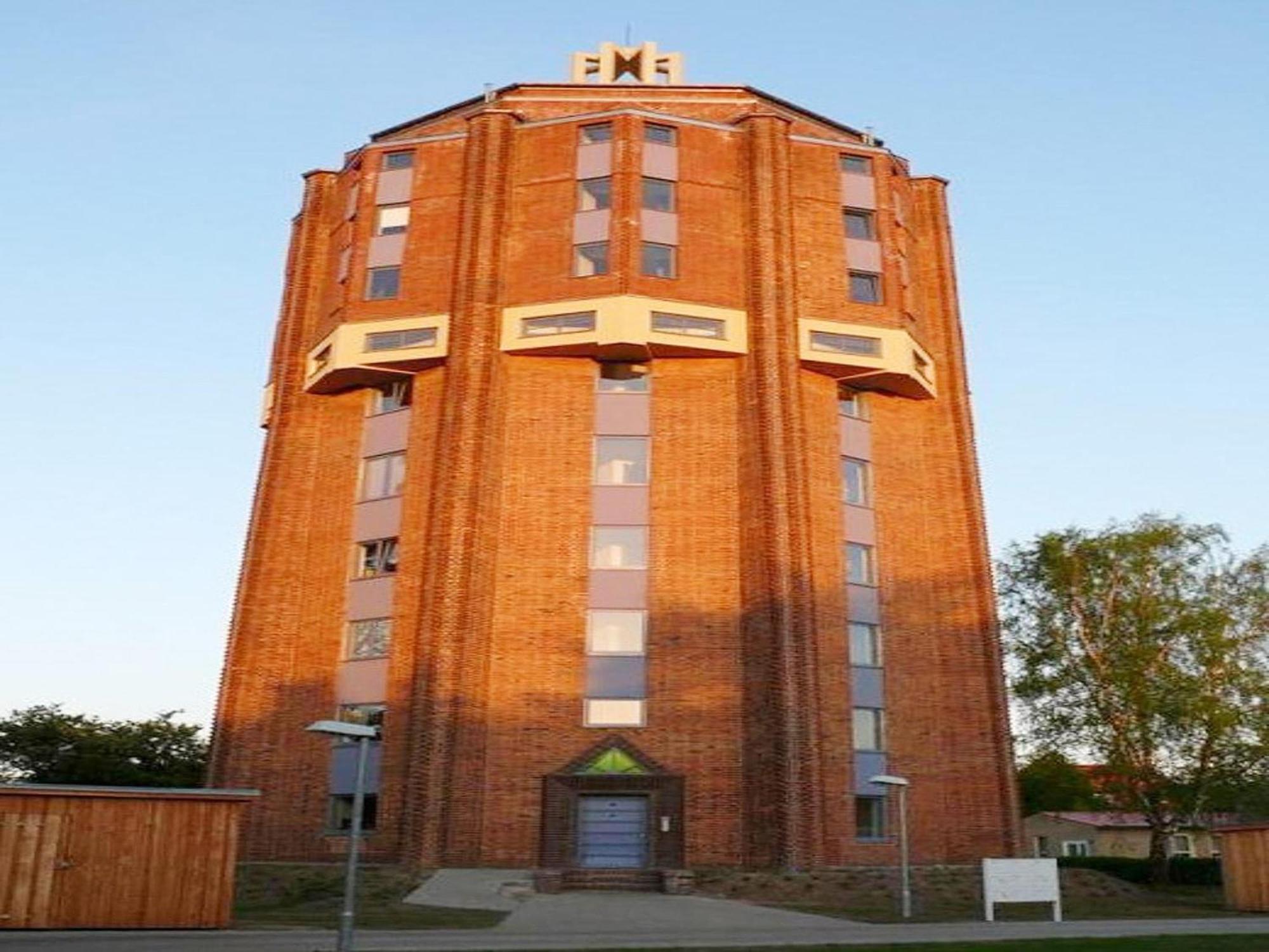 Apartment In The Water Tower, Gustrow Bagian luar foto
